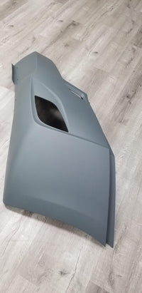 (18802) Freightliner Cascadia 116 / 126 Bumper Cover w/Fog Light Holes (2018+)