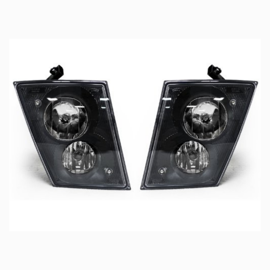 (13510) Volvo VNL 670 / 730 / 780 Bumper Foglight ('03-'17)