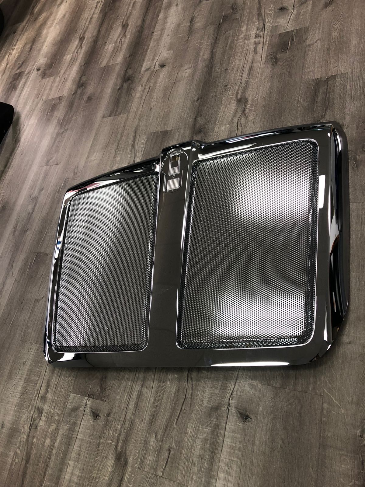 H-11570-N Kenworth T680 Plastic Chrome Grille Shell Surround Only  (2014-2019)