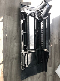 (H-20976) Volvo VNL Front Side Fairing 2004-2017