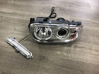 (H-20995) Peterbilt 388 / 389 Headlight Chrome